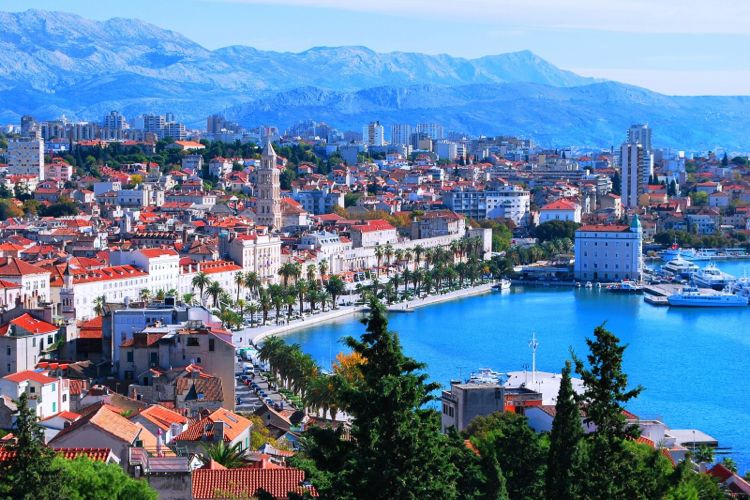 В этом году количество туристов в Сплите увеличилось на 26% Сплит. Фото: Runcroatia.hr