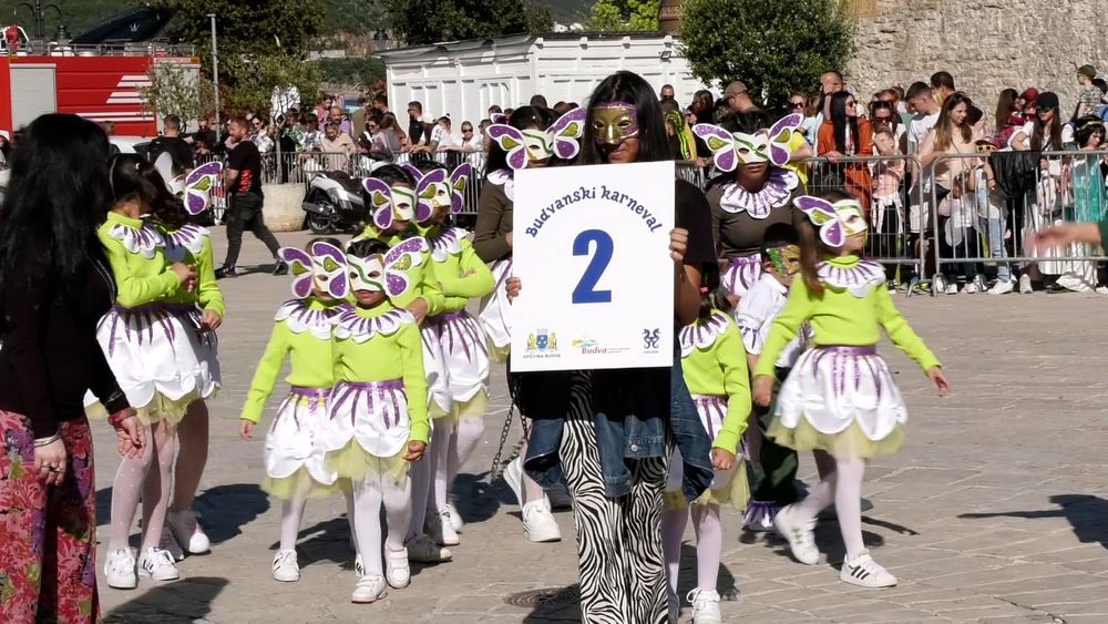 Детский карнавал в Будве в 2024 году