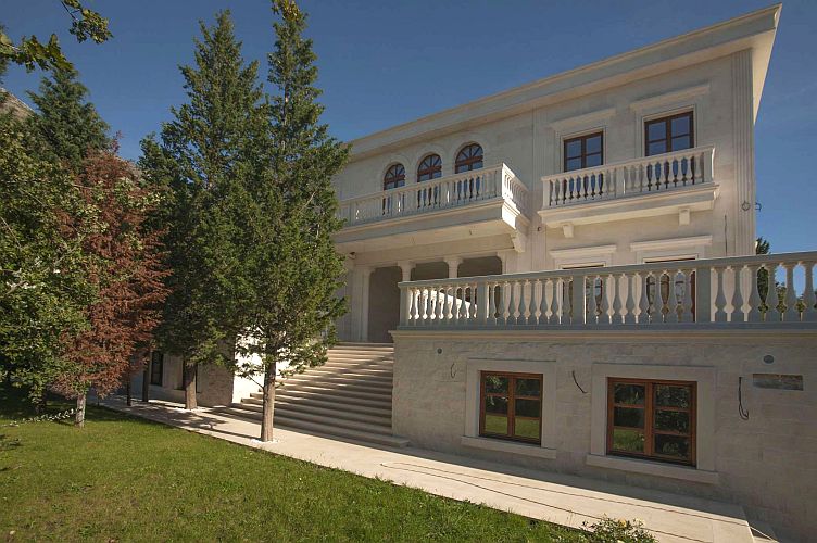 Вилла в Черногории, в Режевичи