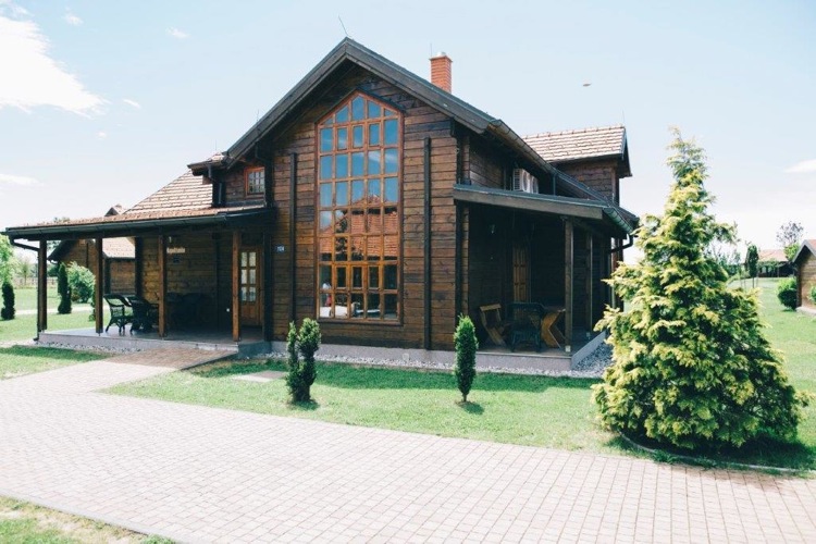 Экопарк «Крашоград». Фото: Poslovni.hr Экопарк «Крашоград» под Загребом