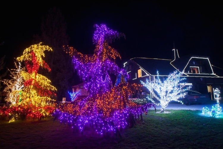 Рождественский парк недалеко от Загреба