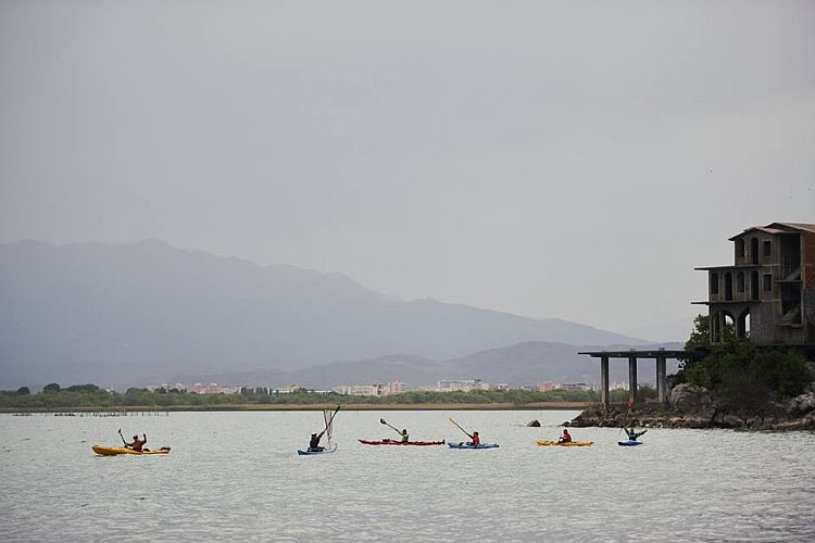 Каякинг-тур по реке Морача до ее впадения в Адриатическое море