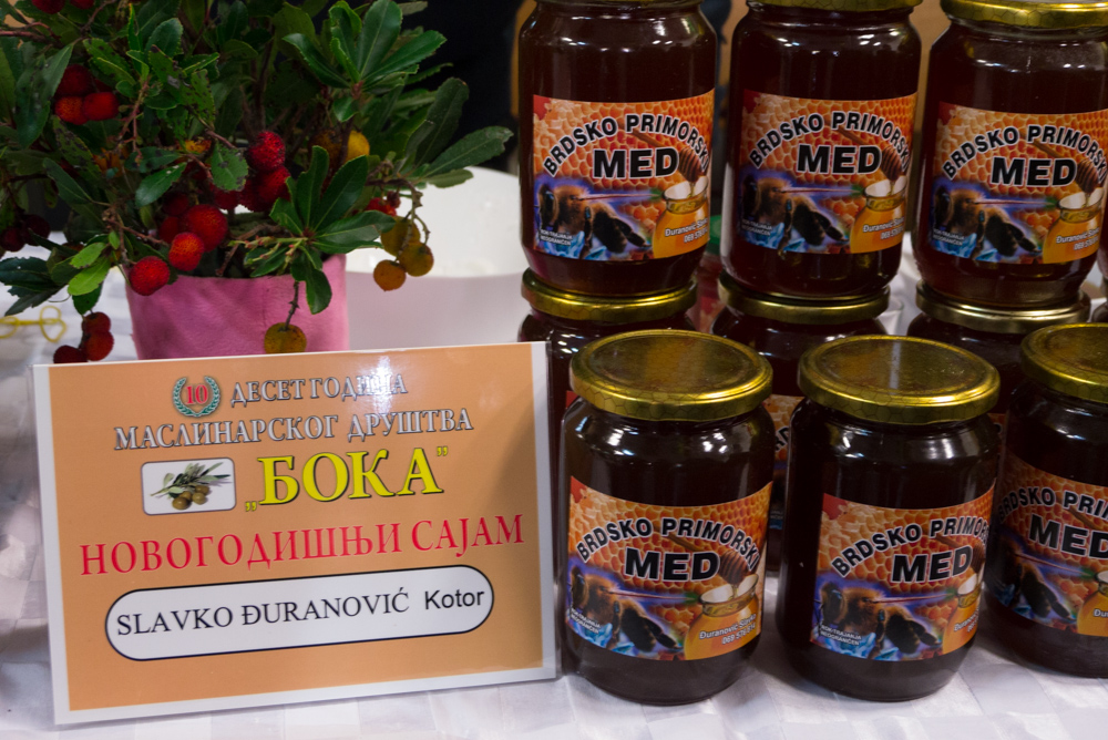 Ярмарка домашних продуктов в Херцег-Нови