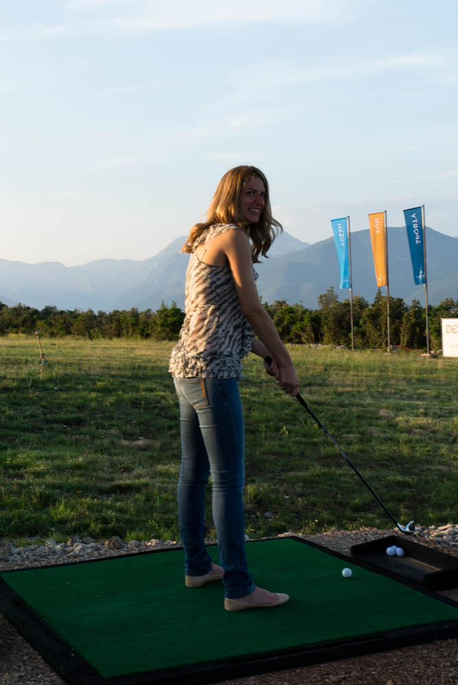 Открытие поля Golf Driving Range на Луштице