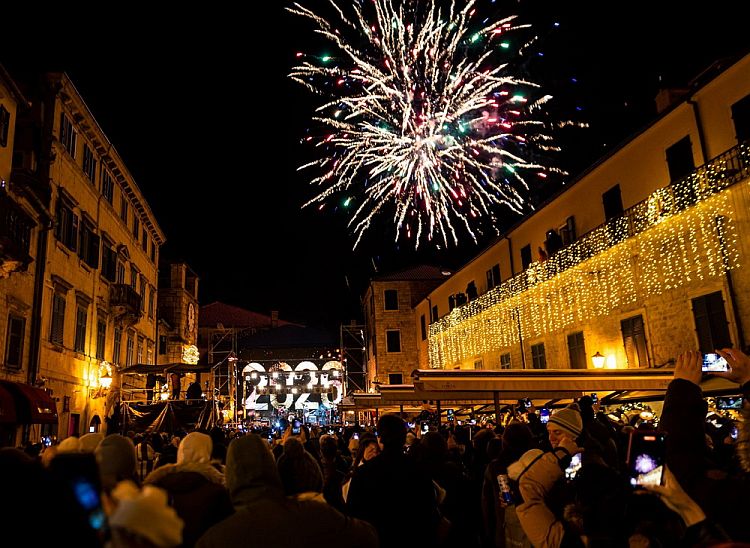 Встреча Нового года в Которе