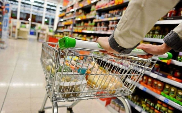 Стоимость минимальной потребительской корзины в Черногории - 801 евро Фото: Cdm.me