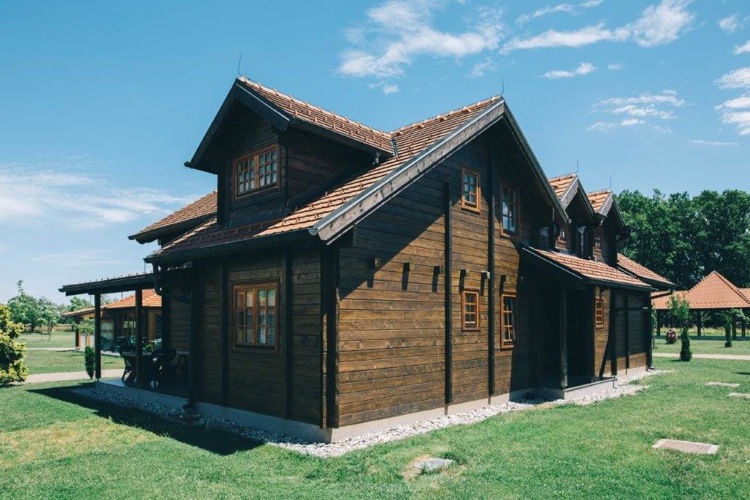 Экопарк «Крашоград». Фото: Poslovni.hr Экопарк «Крашоград» под Загребом