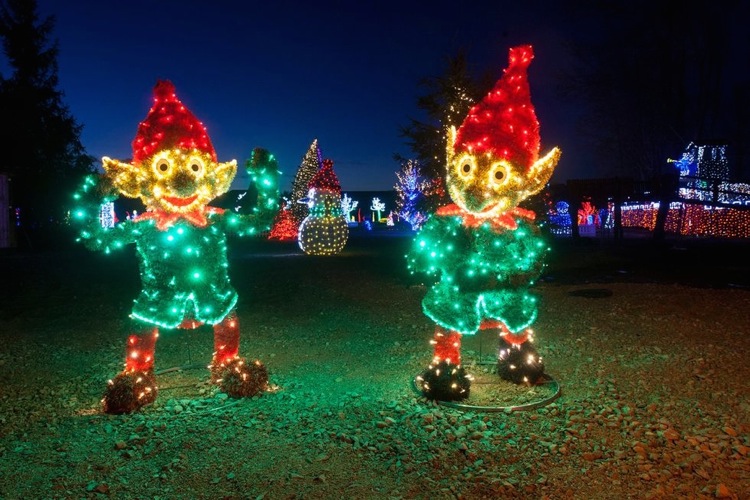 Рождественский парк недалеко от Загреба