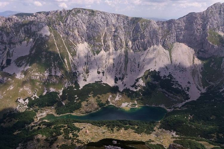 Пик Пруташ в природном парке «Пива»