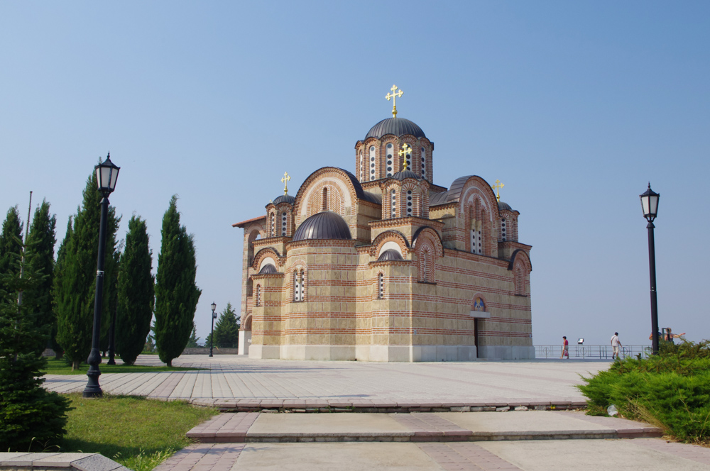 Экскурсия из Черногории в Требинье