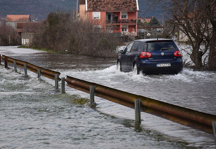 Последствия наводнения в Подгорице 
