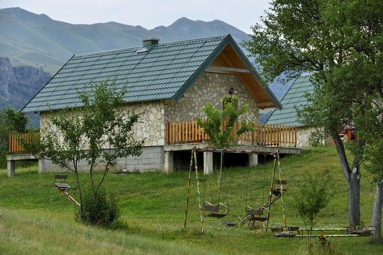 Черногорское этносело Излазак