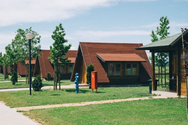 Экопарк «Крашоград». Фото: Poslovni.hr Экопарк «Крашоград» под Загребом