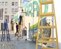 Акция Street Art на пешеходной улице Gallery Walk в Белграде. Фото: Tanjug.rs