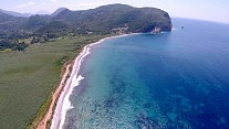 Пляж у поселка Булярица. Фото: Rtcg.me