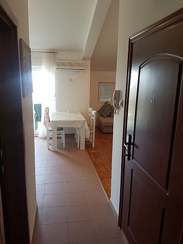 Квартира в Черногории, в Петроваце