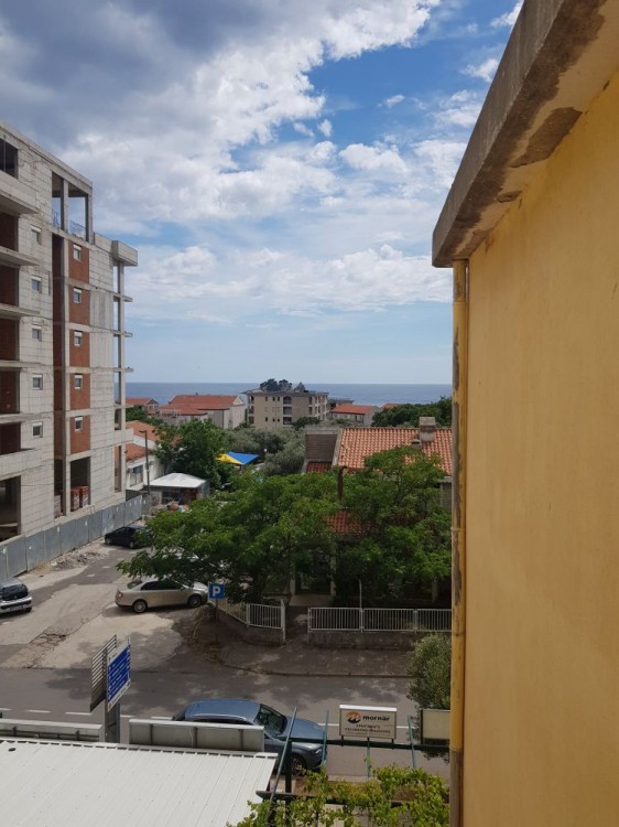 Квартира-студия с видом на море в Петроваце, Черногория