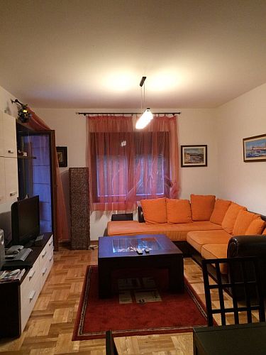 Квартира в Черногории, в Петроваце