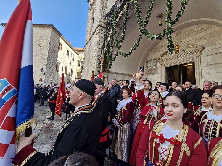 Празднование Дня святого Трифона в Которе