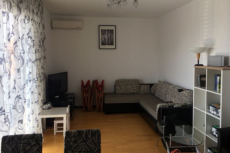 Двухкомнатная квартира в Черногории, Бечичи