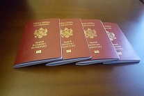Паспорта Черногории. Фото: Mondo.me